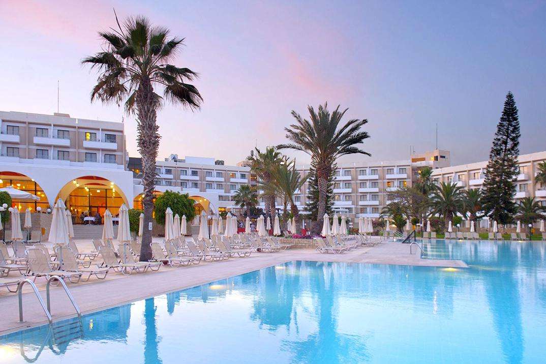 Louis Phaethon Beach