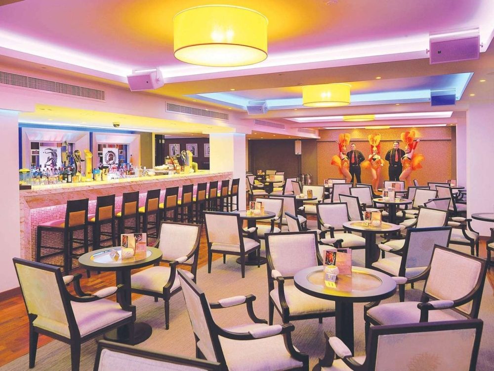 Bar
