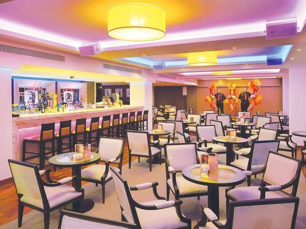 Bar