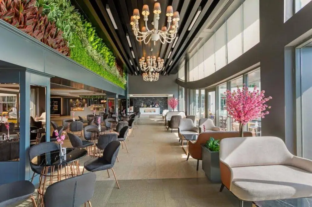 Lobby Bar